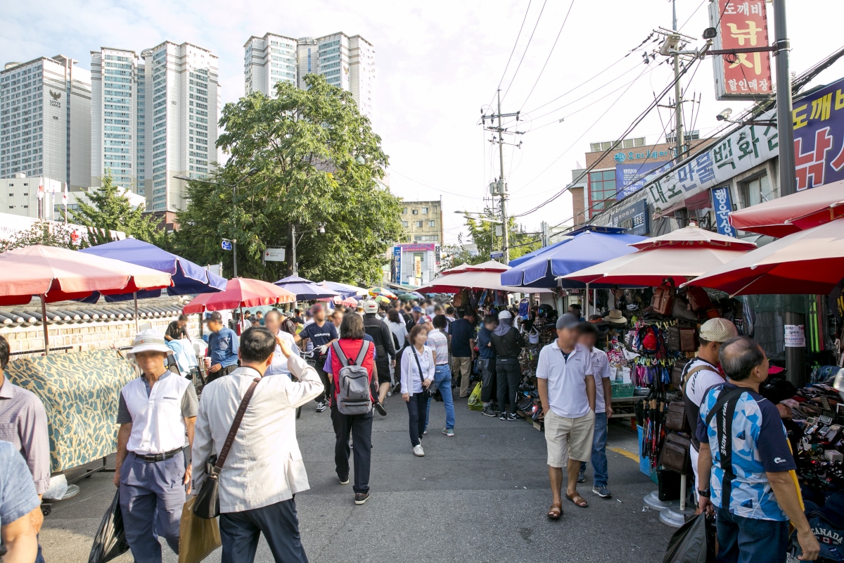 전국별별시장 > 동묘벼룩시장 | 별별시장&별별여행 ┃ 여행문화의 새로운 트렌드를 만들다 전국별별시장 > 동묘벼룩시장